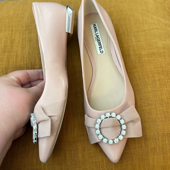 Karl Lagerfeld Paris blush flats - Picture 2 of 4